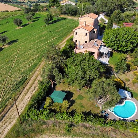 Casali Marchigiani - Ville Vacanza Private Con Piscina Ostra Eksteriør bilde