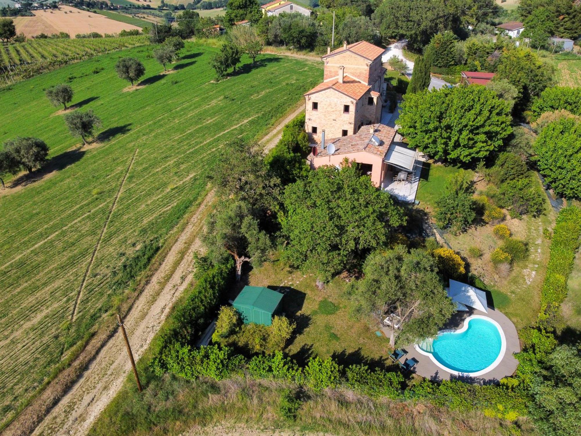 Casali Marchigiani - Ville Vacanza Private Con Piscina Ostra Eksteriør bilde